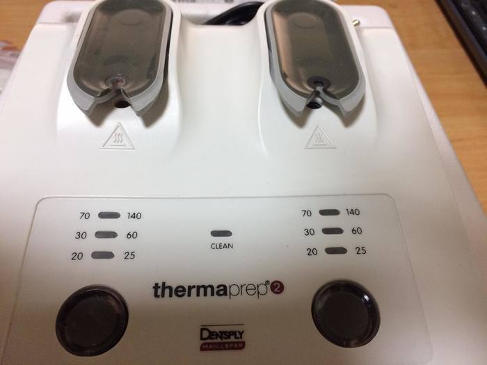 Апарат для розігріву гутаперчі Thermaprep2(Dentsply). Куплений офіційно.Новий,не використовувався. Zooble.com.ua