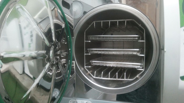 Б/У Автоклав GRANUM (класс B) 23л. Полностью в рабочем состоянии. Наш сайт: stomaland.com.ua Zooble.com.ua