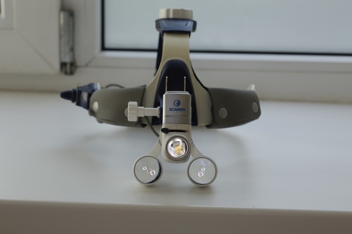 Бінокуляри лупа зі збільшенням 2,5Х та 4,5Х. Робочі відстані 350 мм, 420 мм та 500 мм Zooble.com.ua