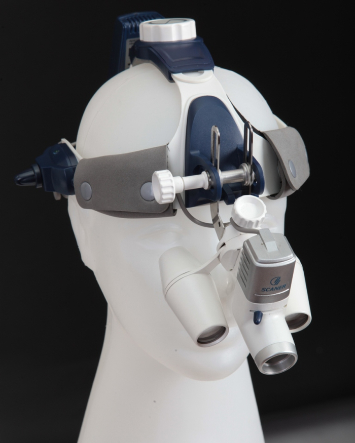 Бінокуляри лупа зі збільшенням 2,5Х та 4,5Х. Робочі відстані 350 мм, 420 мм та 500 мм Zooble.com.ua