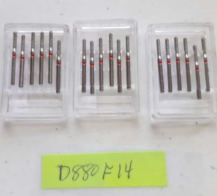 Боры стоматологические алмазные для турбинного наконечника производство США D880C14,D880F14,D880R14. Zooble.com.ua