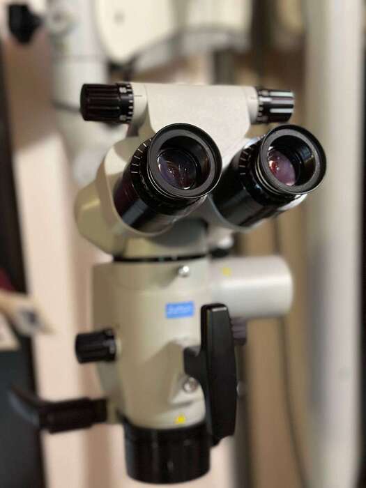 Мікроскоп Zumax OMS2350. Окуляри 12.5х, 0-180 градусів, Збільшення 6-ступеневе, від 2.8х до 25.6х, LED освітлення Zooble.com.ua
