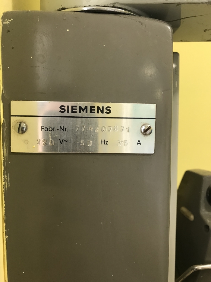 Продам дентальний рентген SIEMENS в робочому стані в даний час використовується в кабінеті. Zooble.com.ua