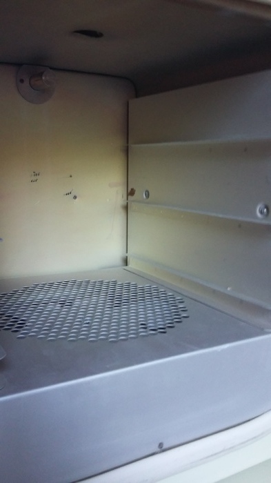 Стерилизатор б/у в хорошем состоянии.Темпер.режимы 85,120,160,180 - градусов. Zooble.com.ua