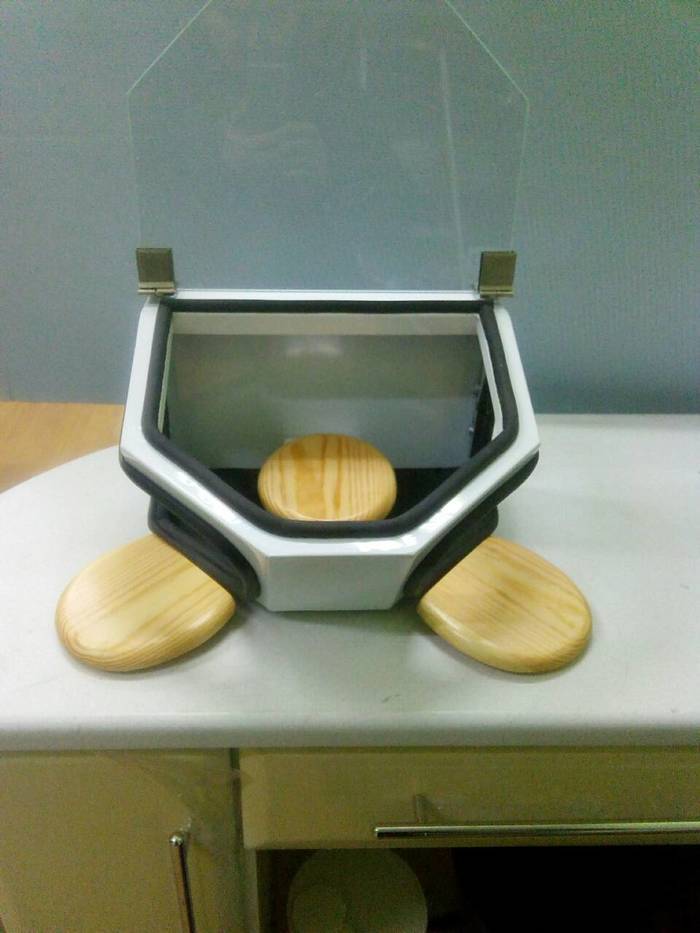 Вытяжка для зуботехнических работ с полировочный боксом, подставки для рук, модуль ВМ-1 (финагель) Zooble.com.ua