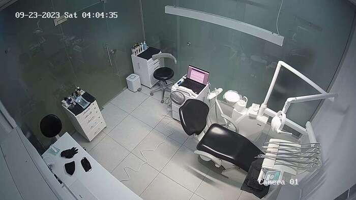 Знаються кабінети в оренду в діючій стоматології. Працюють адміністративний колектив, асистенти, лікарі. 0677612992 Zooble.com.ua