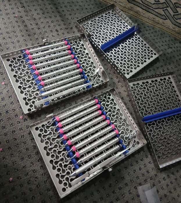 2 набори топових інструменті в Hu-friedy ! Під замовлення ! 600$ два набори ! Zooble.com.ua