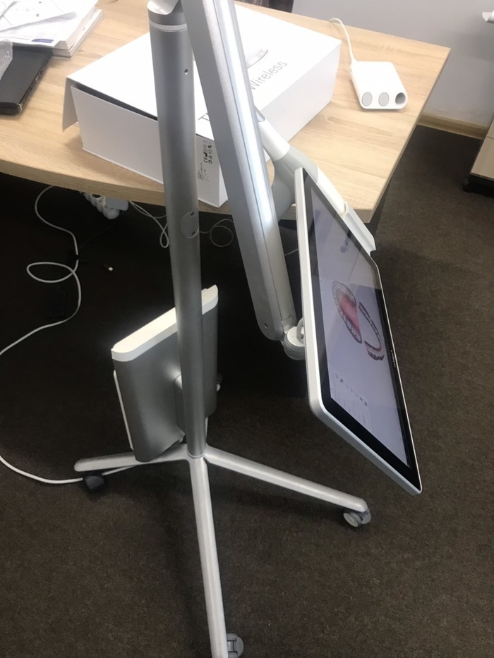 3Shape Trios 3 Wireless MOVE (безпровідний кольоровий інтраоральний сканер) Zooble.com.ua