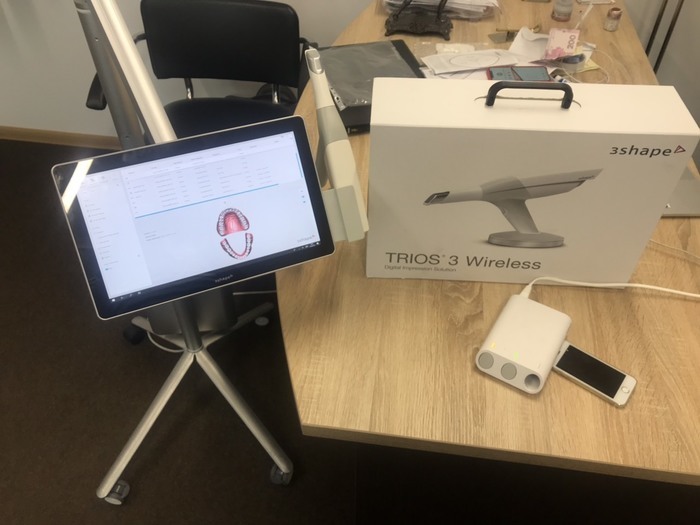 3Shape Trios 3 Wireless MOVE (безпровідний кольоровий інтраоральний сканер) Zooble.com.ua