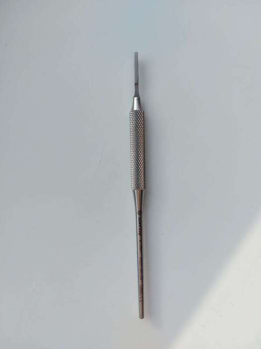 4600.B0.05 Тримач для лез Італія 28 євро DenTag на складі! Zooble.com.ua