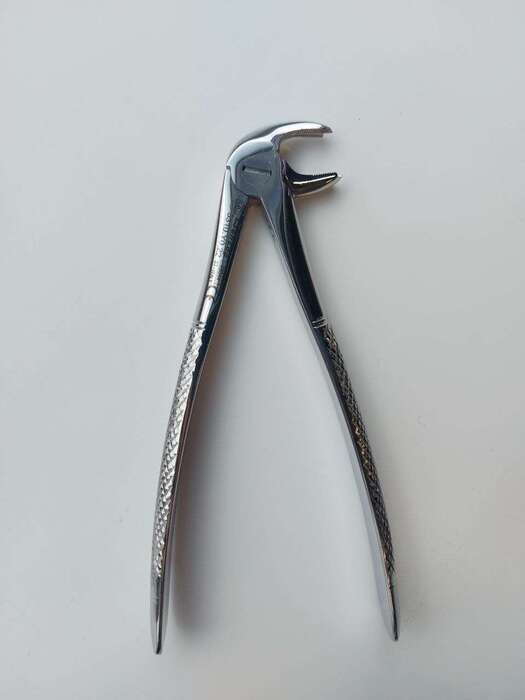 5310.Y0.22 Щипці для видалення нижніх молярів 121 євро(Італія) Zooble.com.ua