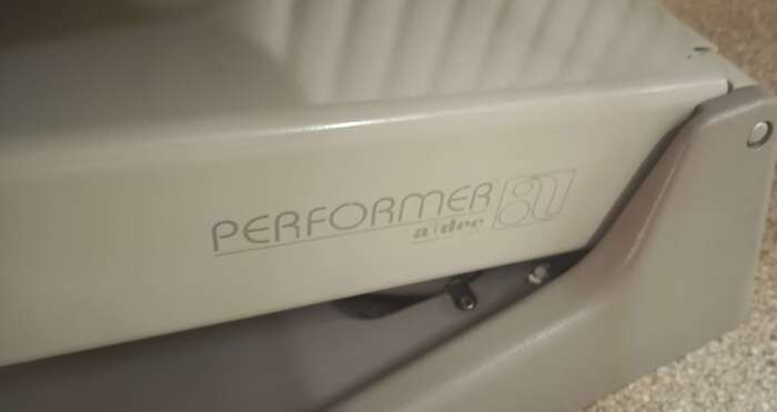 A-dec Performer Американська стоматологічна установка 27000 грн,з компресором 35 тис, працює ідеально,постійний техогляд Zooble.com.ua