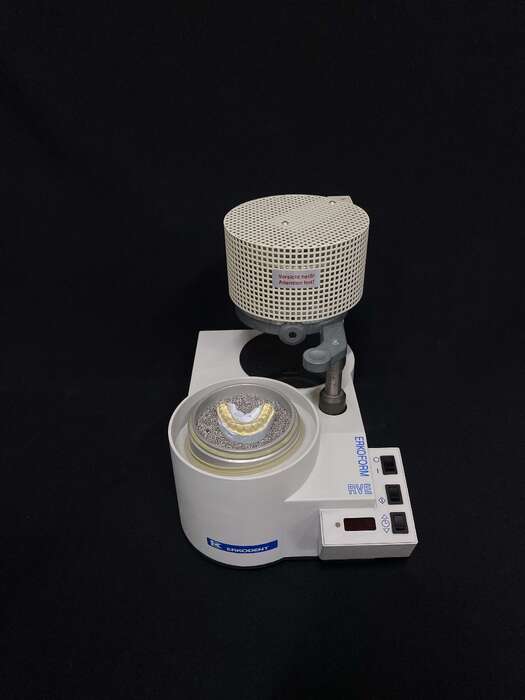 Апарат для виготовлення кап Erkodent Erkoform RVE Даємо в комплект пластини Стан - повністю технічно провірений Zooble.com.ua