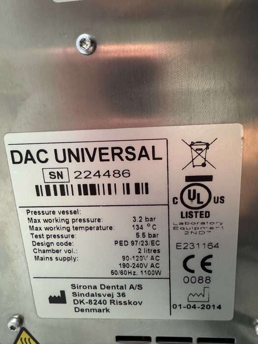 Апарат SIRONA DAC UNIVERSAL для змащення та стерилізації наконечників Ціна 1000$ DENTALLUX Львів 0980553808 Zooble.com.ua