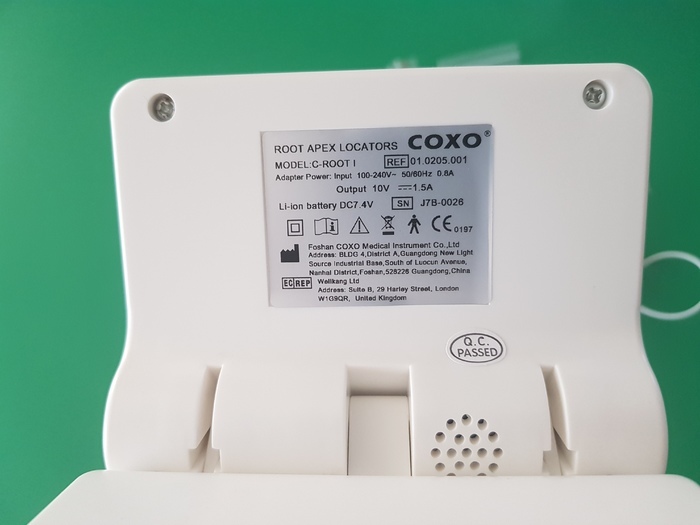 Апекслокатор с пульптестером COXO C-Root I (VI) Апекслокатор 6-го поколения, работающий в сухих и влажных каналах Zooble.com.ua