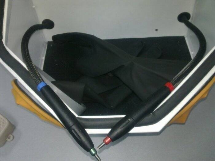 Аппарат зуботехнический пескоструйный на 2 бачка АПТ-4 75-250 мкм (StomTrade, Украина) Zooble.com.ua