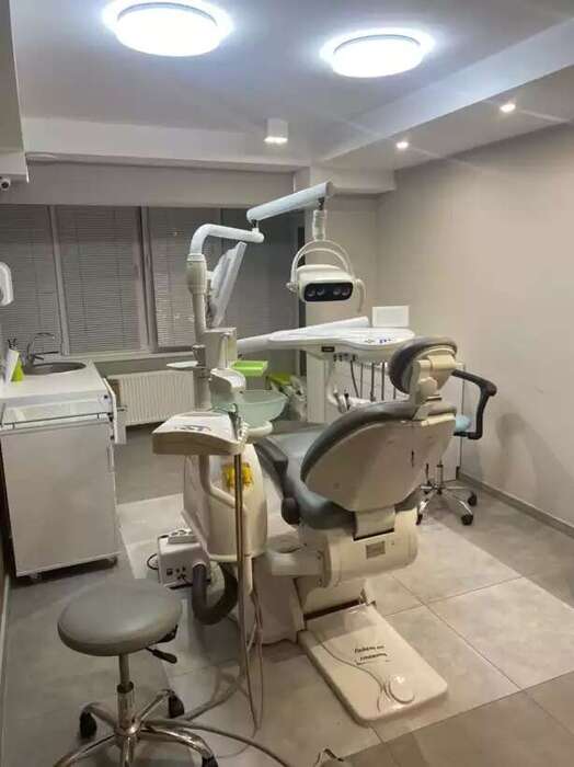 Аренда стоматологического кабинета в новой клинике, район ЖД вокзала Zooble.com.ua