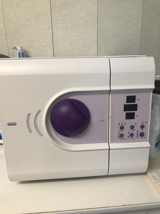 Автоклав bes-15l-b-led 2012р. Повністю робочий. Експлуатувався в приватному стоматологічному кабінеті. Zooble.com.ua