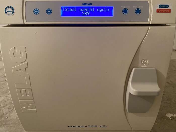 Автоклав MELAG 29 VS+ 2008 рік. 290 циклів. Повністю робочий. Zooble.com.ua