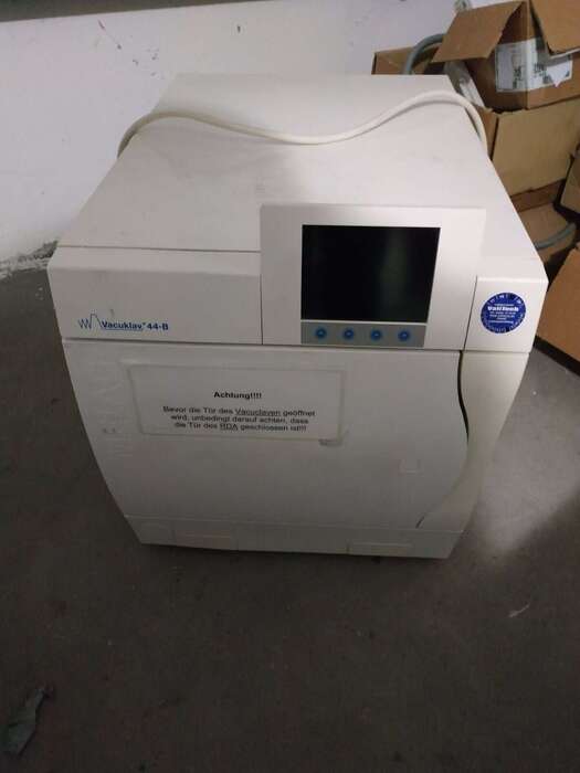 Автоклав Melag 44 В, в ідеальному стані після регулярної профілактики, маловживаний. Zooble.com.ua