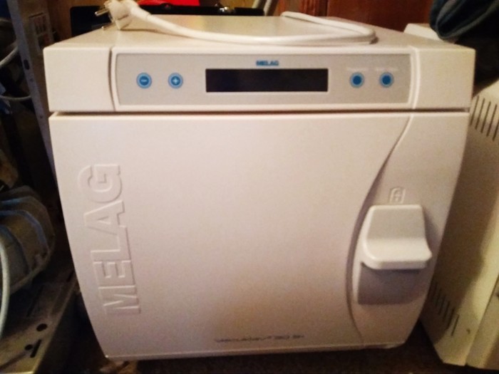 Автоклав MELAG VACUKLAV 30B+ Zooble.com.ua