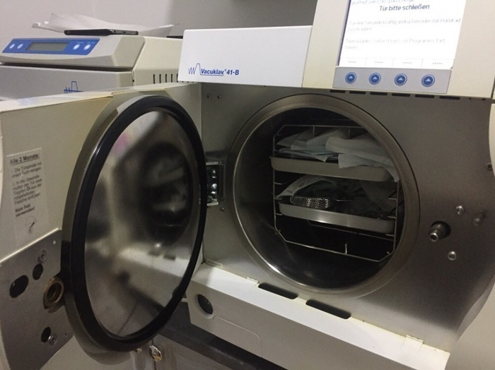 Автоклав Melag vacuklav 41B В наявності Zooble.com.ua