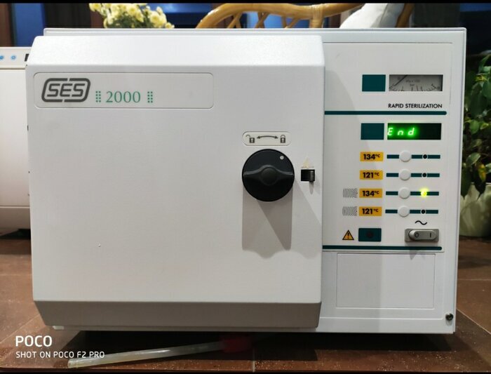 Автоклав SES 2000.Країна виробник Англія.Привезений з Голандії.Перевірений.Пройшов всього 840 циклів. Zooble.com.ua