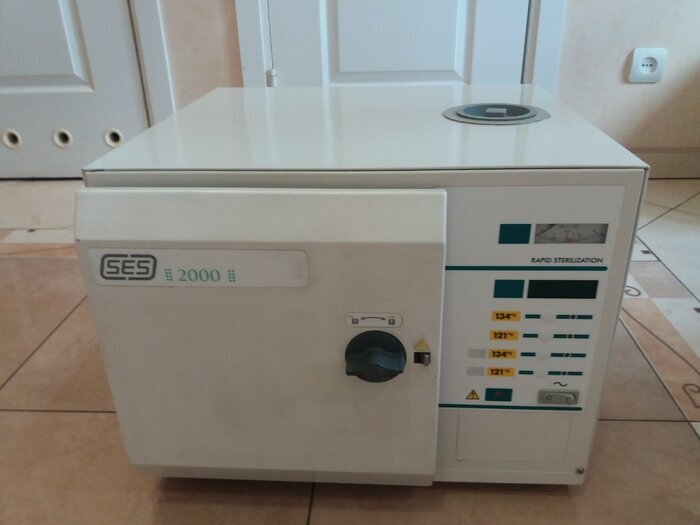 Автоклав SES 2000 р. Дуже гарний стан. Привезений з Нідерландів. Zooble.com.ua