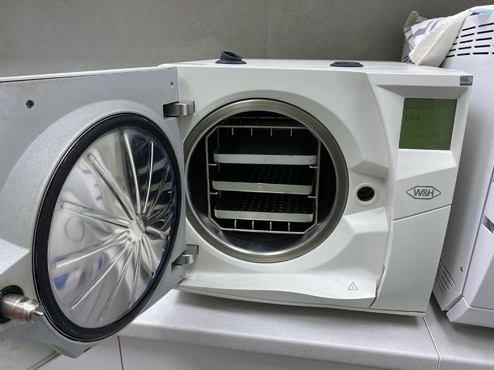 Автоклав стоматологический W/H LISA 300, В класс, 17 литров, Австрия Zooble.com.ua