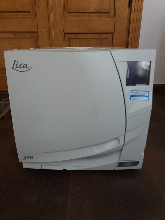Автоклав W&H LISA 300 В клас.Привезений з Голандії.Ідеальний стан,пройдено 1230 циклів.2007 рік виробництва.Нова модель. Zooble.com.ua