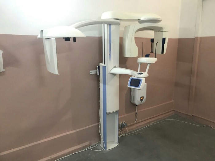 Б/У Пленочный панорамный рентген аппарат с цефалостатом PLANMECA ProMax , год выпуска 2006 Zooble.com.ua