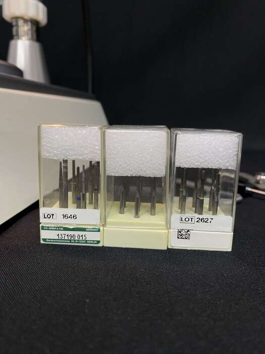 Багатофункціональний станок AmannGirrbach APF 300 Для фрезерування і свердління воску та металу Zooble.com.ua