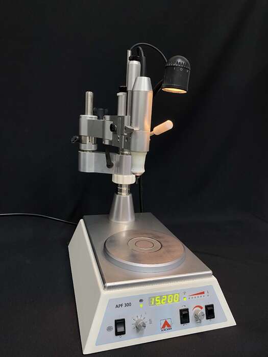 Багатофункціональний станок AmannGirrbach APF 300 Для фрезерування і свердління воску та металу Zooble.com.ua