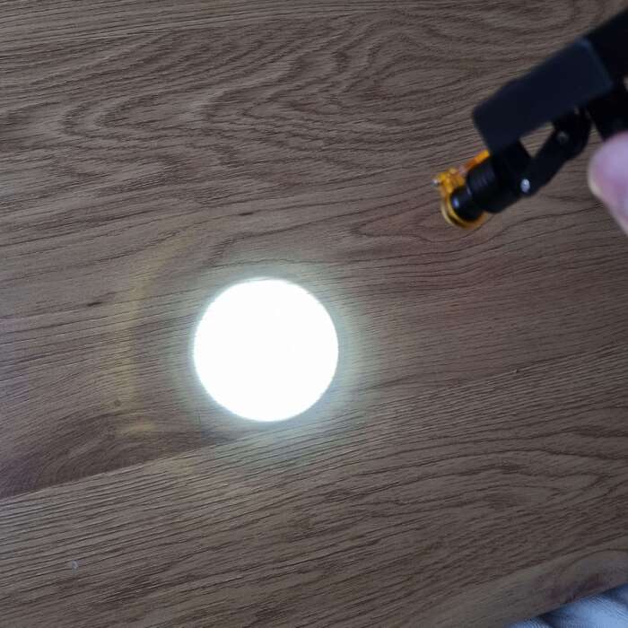 Бездротова LED підсвітка для бінокулярів на прищіпці ( З помаранчевим фільтром ) для роботи з фотополимерами Zooble.com.ua