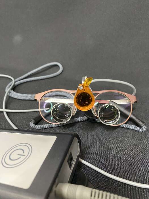 Бінокуляри ExamVition Galilean HD Збільшення 3,3х Стан - чудовий Ціна - 1500€ 0506967785 Ольга 0997571185 Олексій Zooble.com.ua