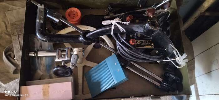 Бормашинка комбинированная, в хорошем состоянии двигатель работает, с консервации новая, в железном ящике Zooble.com.ua