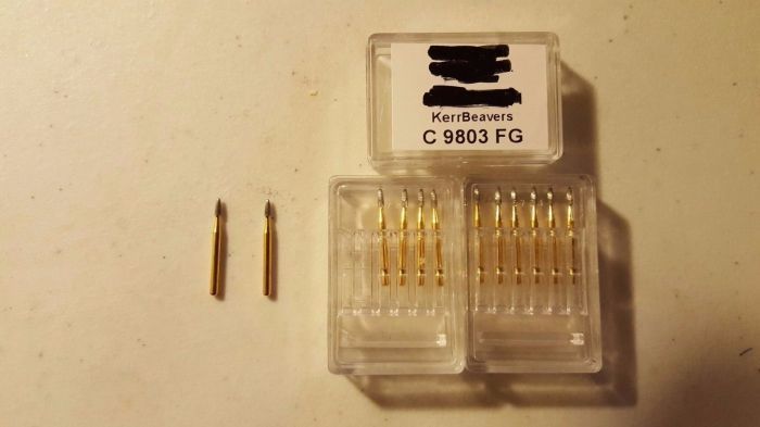 Боры стоматологические для турбинного наконечника, высокого качества, производство США C 9803 FG Zooble.com.ua