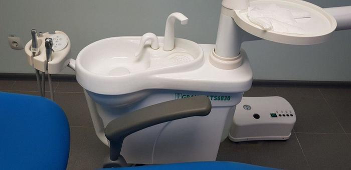 Cтоматологическая установка GRANUM TS6830 Zooble.com.ua