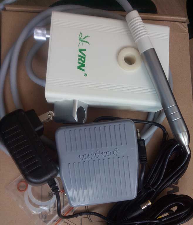 Зубной ирригатор Dent VRN. Для промывания десенных карманов, корней зуба, дезинфекции каналов. www.0966304669.com Zooble.com.ua