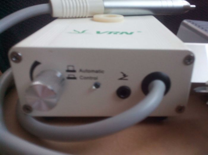 Зубной ирригатор Dent VRN. Для промывания десенных карманов, корней зуба, дезинфекции каналов. www.0966304669.com Zooble.com.ua