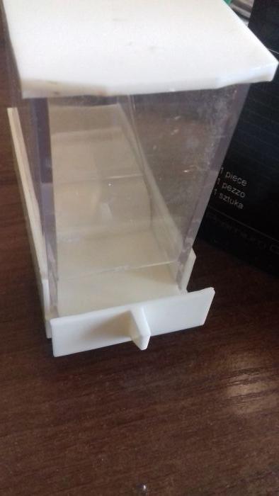 Диспенсер для ватных валиков Zooble.com.ua