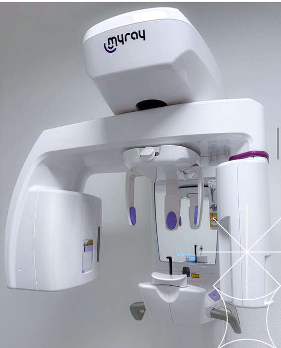 Є на продаж клініка в місті Кошице з обладнанням 210 квадратів на 4 кабінета ! Подробиці в особисті або дзвоніть! Zooble.com.ua