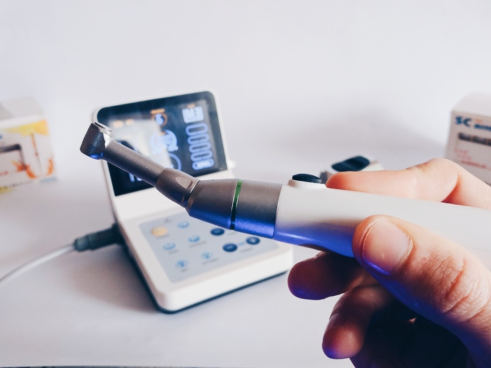 Ендомотор з апекслокатором R smart Plus. Zooble.com.ua