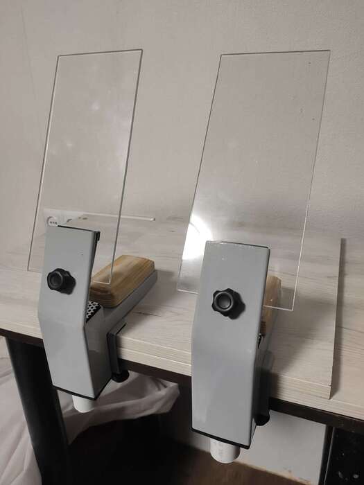 Финагель для зуботехнических работ с выходом под вытяжку. Новая модель. Цена 1800 грн. за штуку. Zooble.com.ua