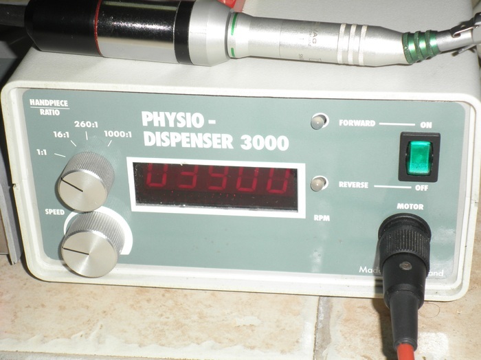 Фізіодиспенсер NOUVAG CH9400 Zooble.com.ua