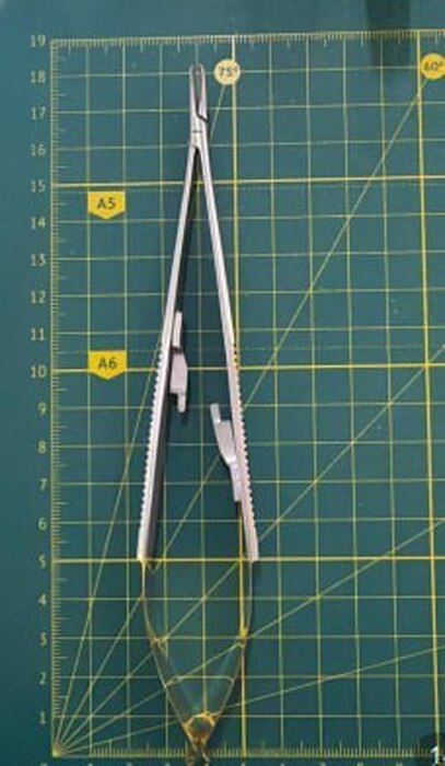 Голкотримачі кастервьєхо Falcon на складі, ціни уточнюйте! Zooble.com.ua