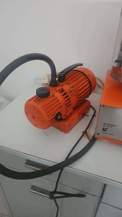 Heraeus Combilabor CL-G 77 Вакумна ливарка з помпою Zooble.com.ua