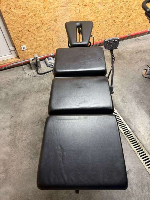 Хірургічне стіл(крісло ) BRUMABA GENIUS(подивитися можна на Волині у місті Ковель) виробник провідний німецький! Zooble.com.ua