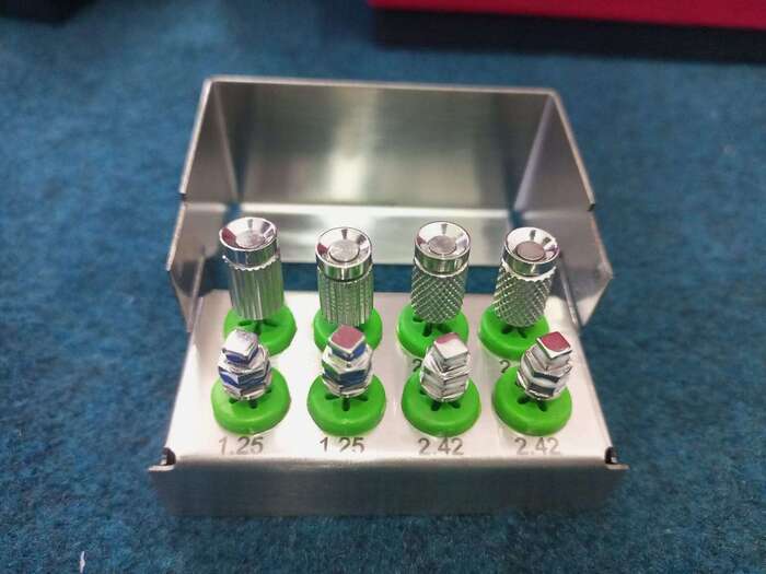 Хірургічні викрутки під замовлення(Tillid Dental Instruments) ціни уточнюйте! Zooble.com.ua