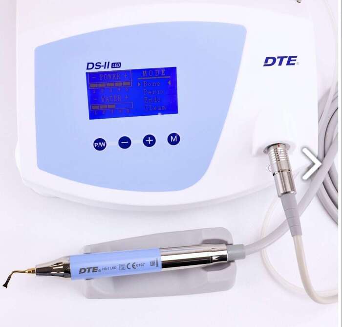 Хірургічний скалер-Ultrasurgery Woodpecker(П єзотом)Акція до 30.04.26 ! 6 насадок! Зі світлом! Zooble.com.ua